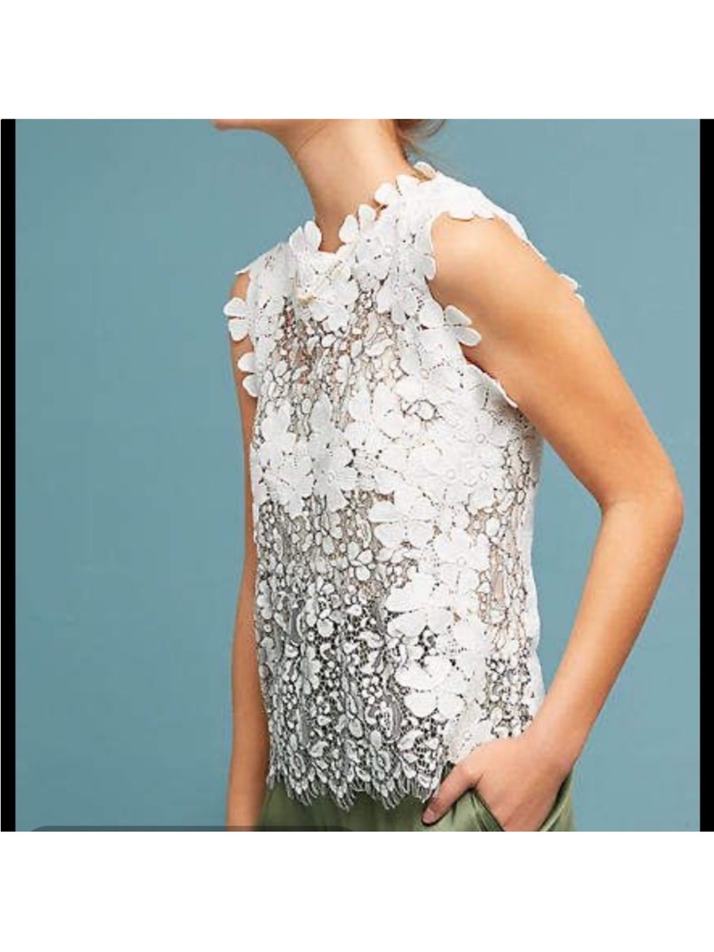Anthropologie Blue Tassel white and black flower lace sleeveless top NWT Size S